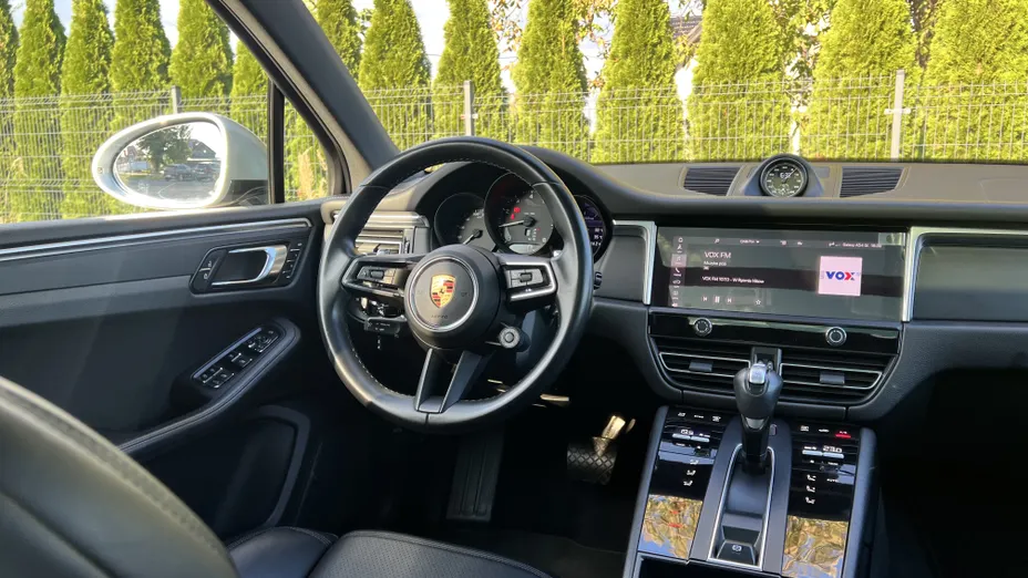 PORSCHE Macan Macan