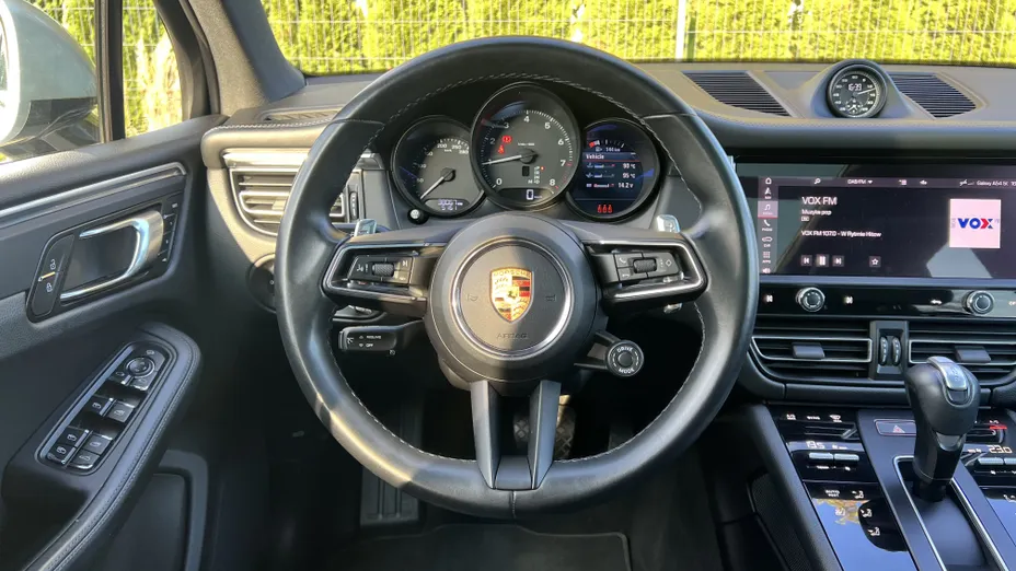 PORSCHE Macan Macan