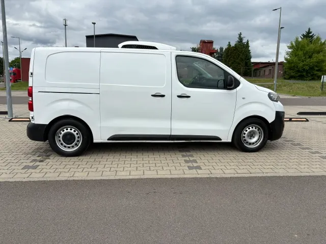PEUGEOT Expert -