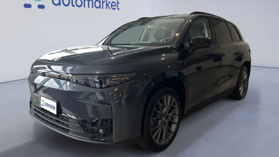 LEAPMOTOR C10 C10 REEV Design Nowy