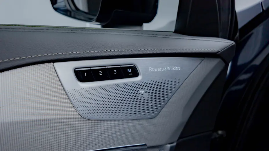 VOLVO XC90 XC90 T8 AWD Plug-In Hybrid R-Design 7os aut