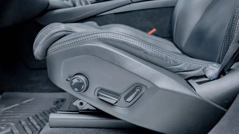 VOLVO XC90 XC90 T8 AWD Plug-In Hybrid R-Design 7os aut