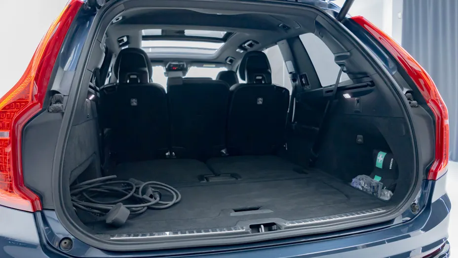 VOLVO XC90 XC90 T8 AWD Plug-In Hybrid R-Design 7os aut