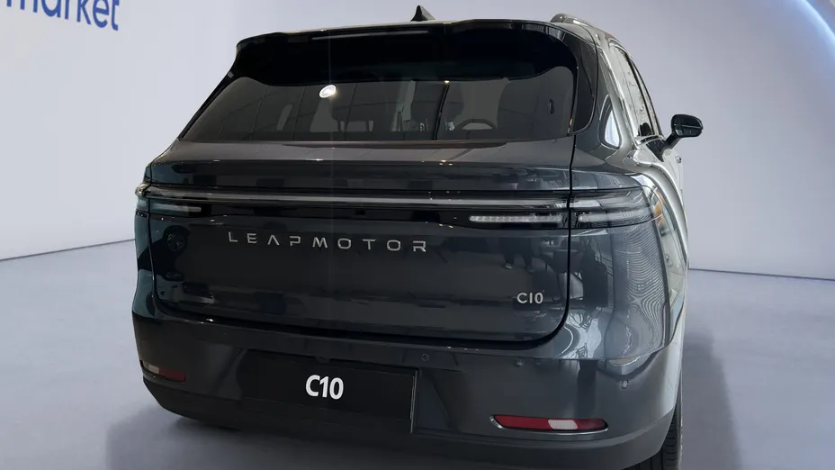 LEAPMOTOR C10 C10 69.9 kWh PRO Design Nowy