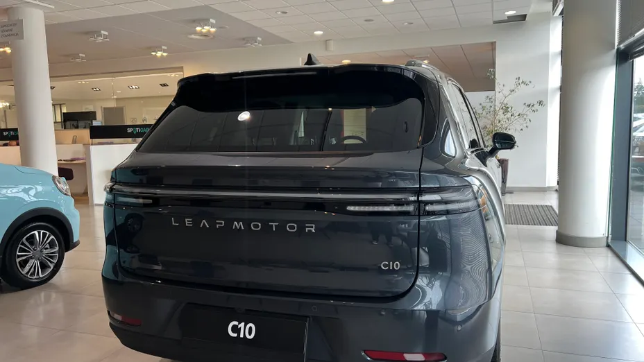 LEAPMOTOR C10 C10 69.9 kWh PRO Design Nowy