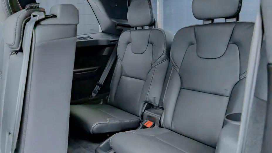 VOLVO XC90 XC90 T8 AWD Plug-In Hybrid R-Design 7os aut