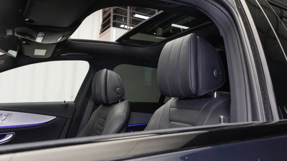 MERCEDES-BENZ E Klasa E 300 de AMG