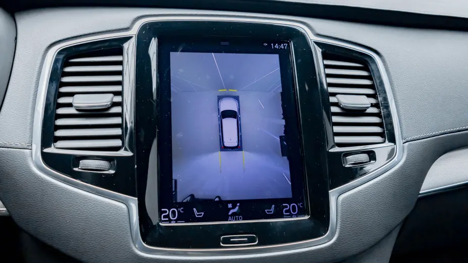 VOLVO XC90 XC90 T8 AWD Plug-In Hybrid R-Design 7os aut