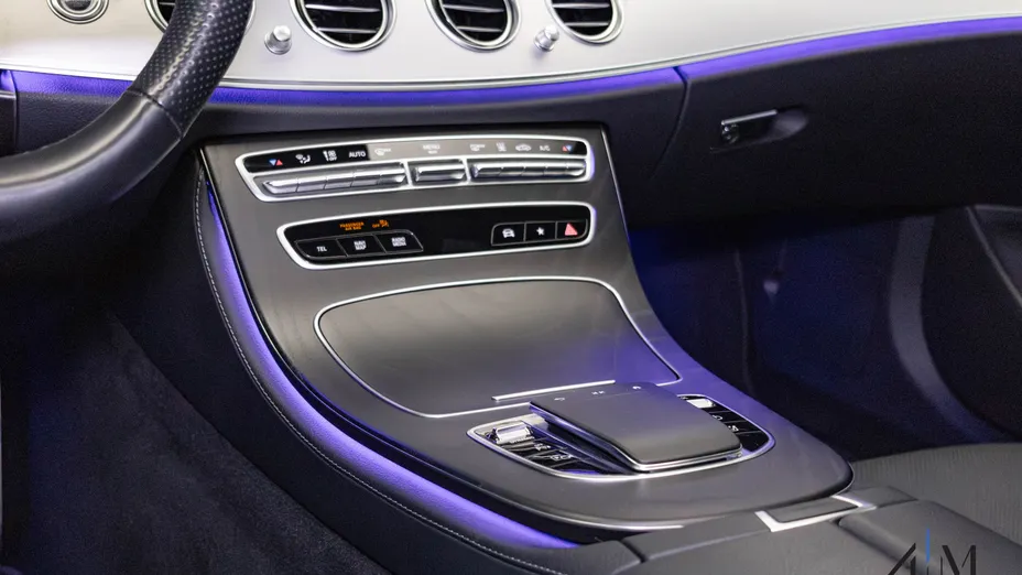 MERCEDES-BENZ E Klasa E 300 de AMG