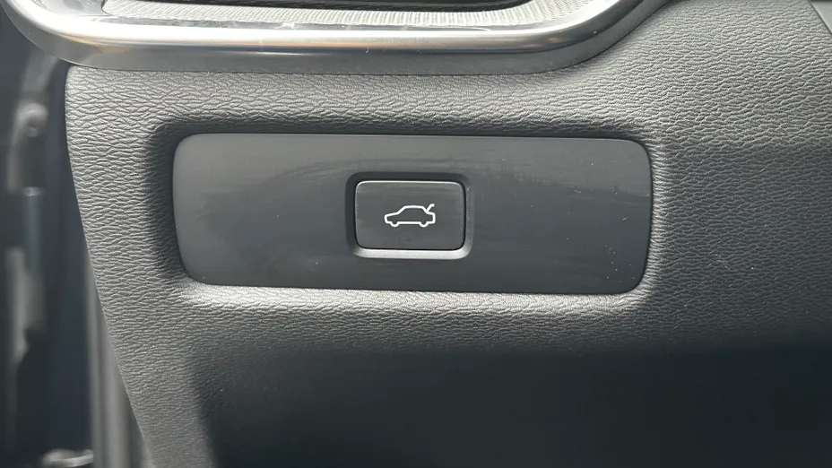 VOLVO S60 S60 B5 B AWD Plus Dark aut