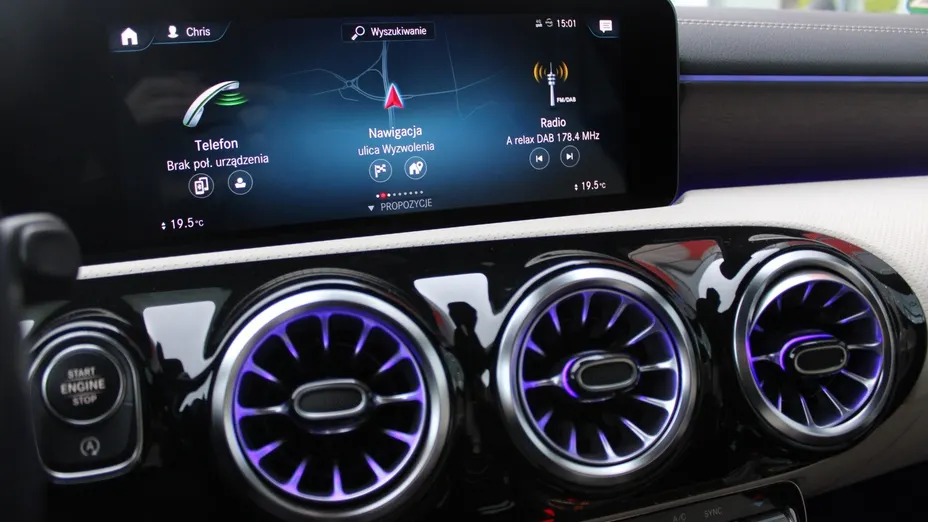 MERCEDES-BENZ CLA CLA 200 d Progressive 8G-DCT