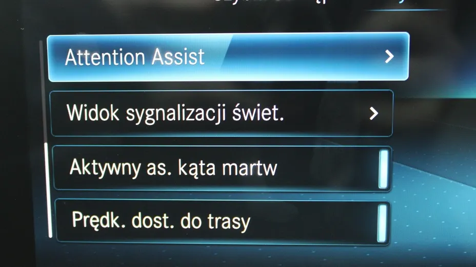 MERCEDES-BENZ CLA CLA 200 d Progressive 8G-DCT