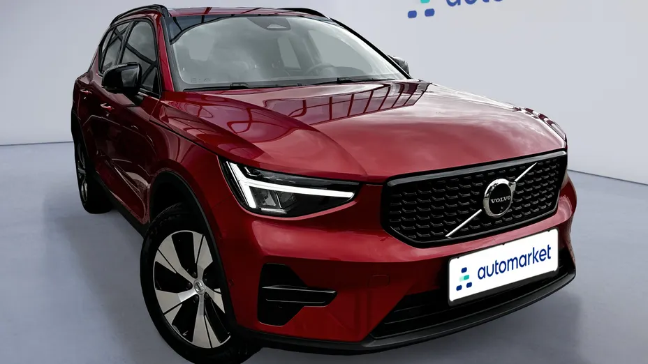 VOLVO XC40 XC40 B3 Plus Dark aut