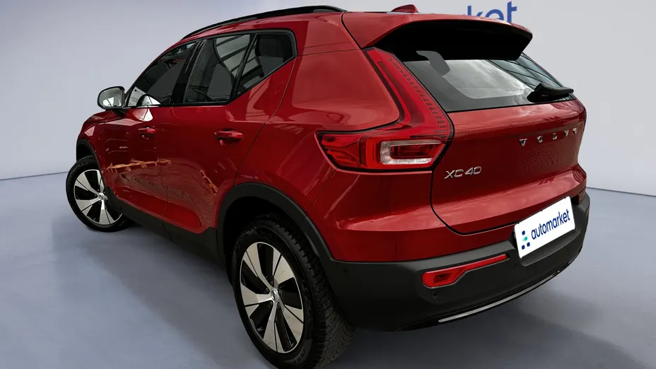 VOLVO XC40 XC40 B3 Plus Dark aut