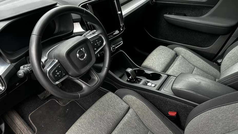 VOLVO XC40 XC40 B3 Core aut