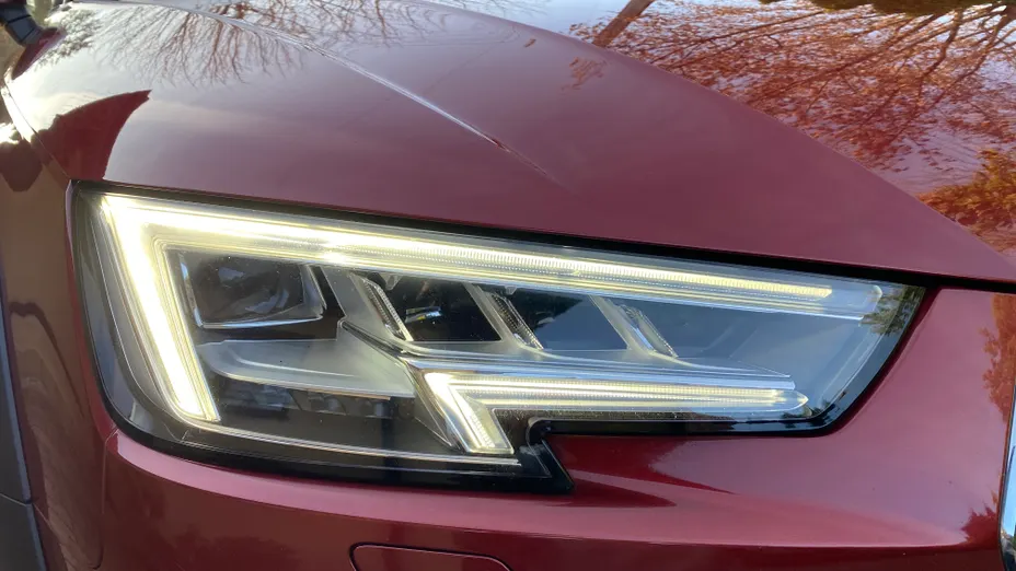 AUDI A4 A4 2.0 TDI Quattro S tronic