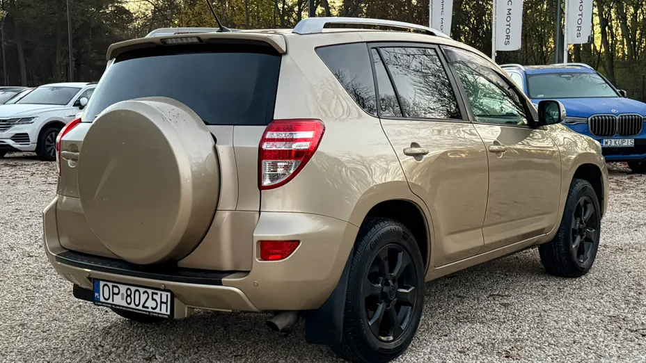 TOYOTA RAV4 RAV4 2.0 Premium