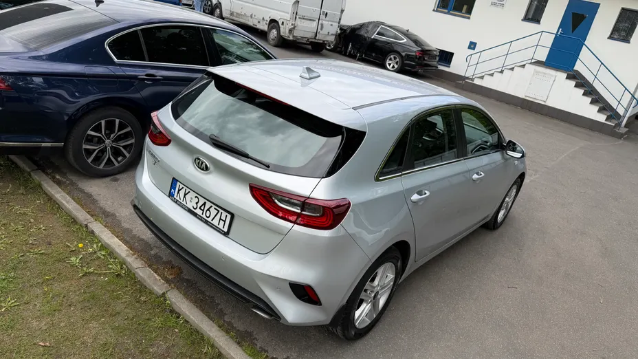 KIA Cee'd Ceed 1.0 T-GDI L Business Line