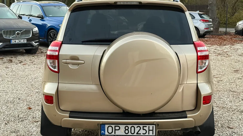TOYOTA RAV4 RAV4 2.0 Premium