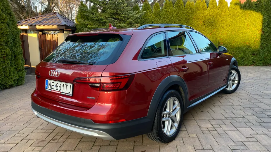 AUDI A4 A4 2.0 TDI Quattro S tronic