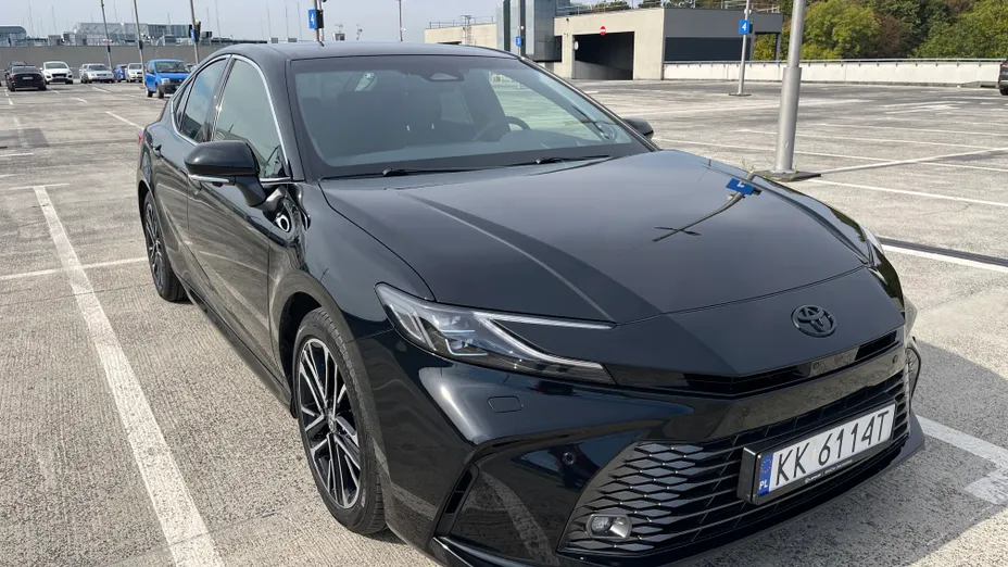 TOYOTA Camry Camry 2.5 Hybrid Dynamic Force Executive e-CVT