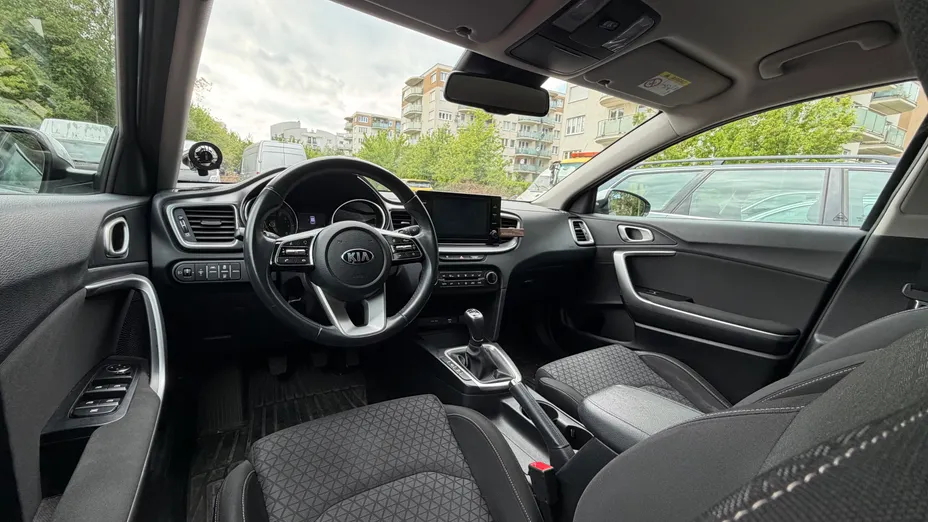 KIA Cee'd Ceed 1.0 T-GDI L Business Line