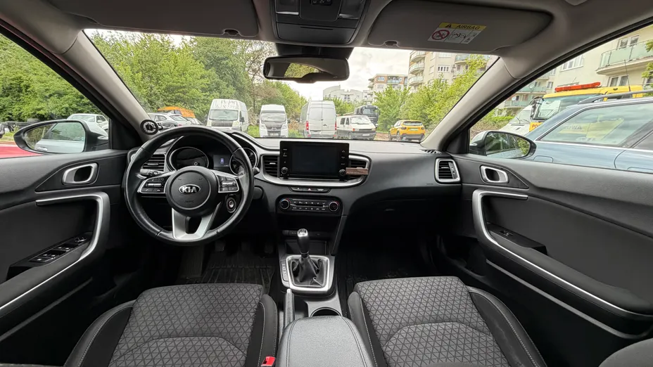 KIA Cee'd Ceed 1.0 T-GDI L Business Line