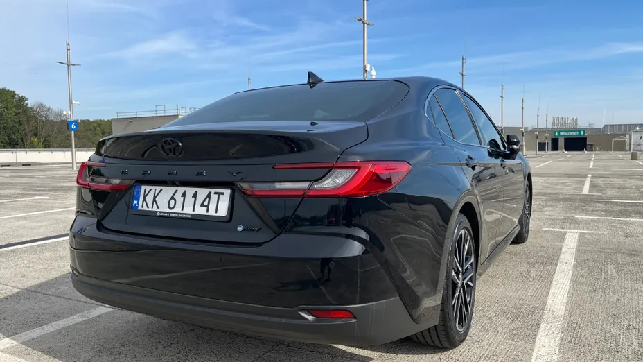 TOYOTA Camry Camry 2.5 Hybrid Dynamic Force Executive e-CVT