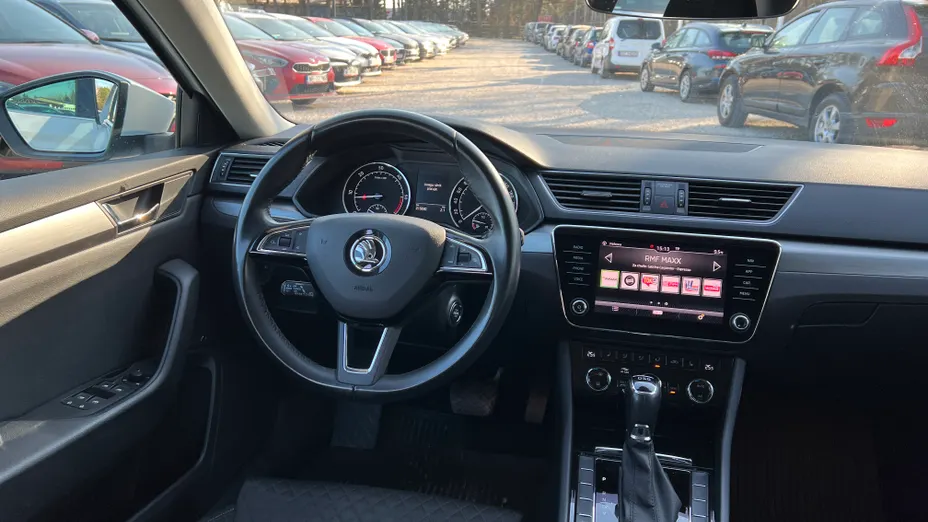 SKODA Superb Superb 2.0 TDI Style DSG