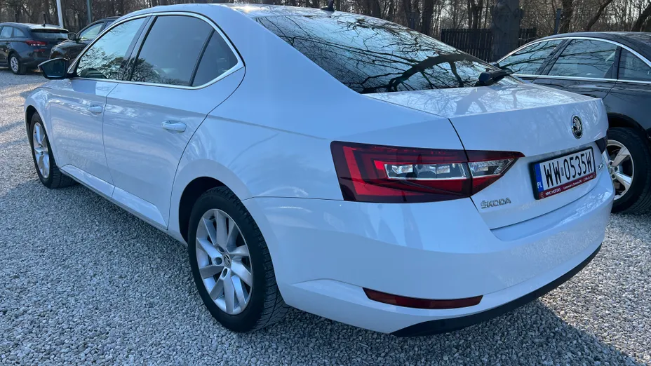 SKODA Superb Superb 2.0 TDI Style DSG