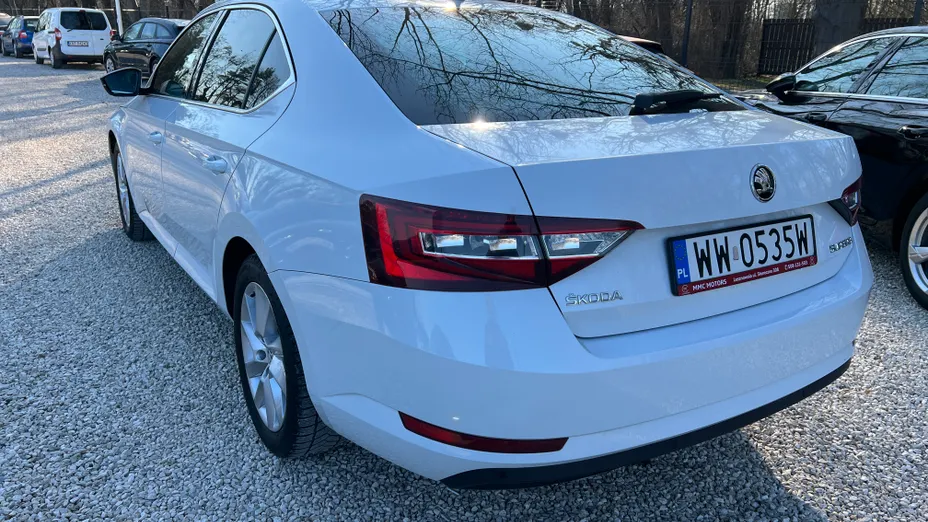 SKODA Superb Superb 2.0 TDI Style DSG