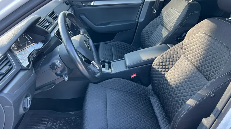 SKODA Superb Superb 2.0 TDI Style DSG