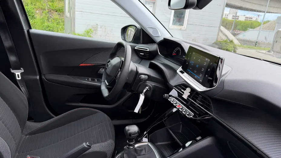 PEUGEOT 2008 -