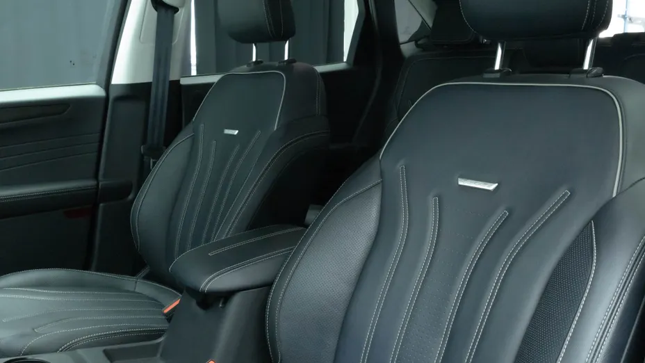 FORD Kuga Kuga 2.5P PHEV FWD Vignale