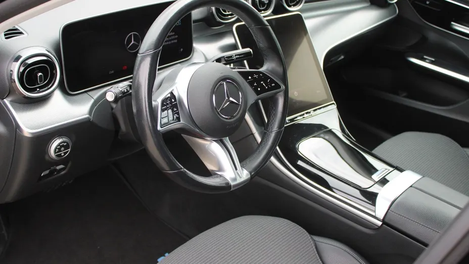 MERCEDES-BENZ C Klasa C 220 d mHEV Avantgarde