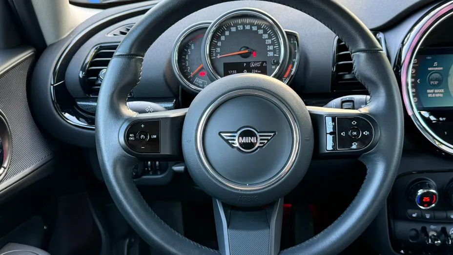 MINI [BMW] Clubman Cooper aut