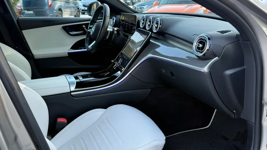MERCEDES-BENZ C Klasa C 300 mHEV 4-Matic AMG
