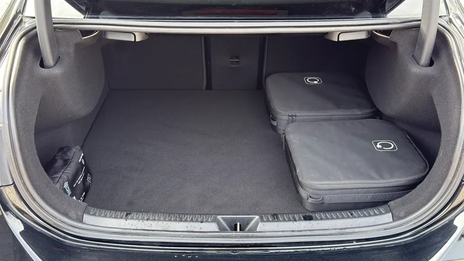 MERCEDES-BENZ A Klasa A 250 e PHEV AMG Line 8G-DCT