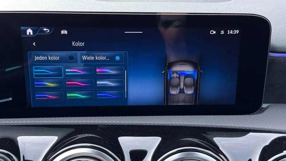 MERCEDES-BENZ A Klasa A 250 e PHEV AMG Line 8G-DCT