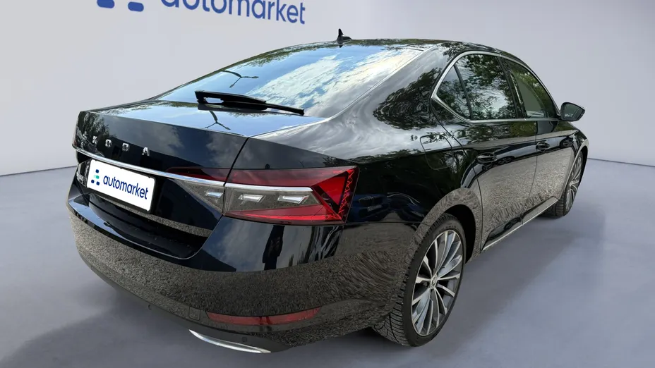 SKODA Superb Superb 2.0 TSI L&K DSG