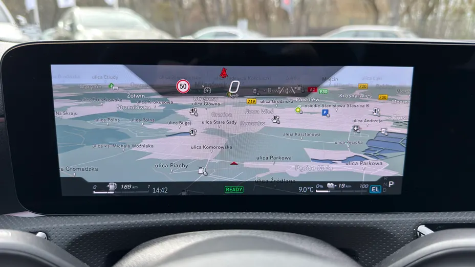 MERCEDES-BENZ A Klasa A 250 e PHEV AMG Line 8G-DCT