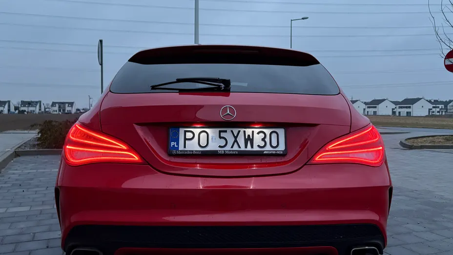 MERCEDES-BENZ CLA CLA 200 7G-DCT AMG Line