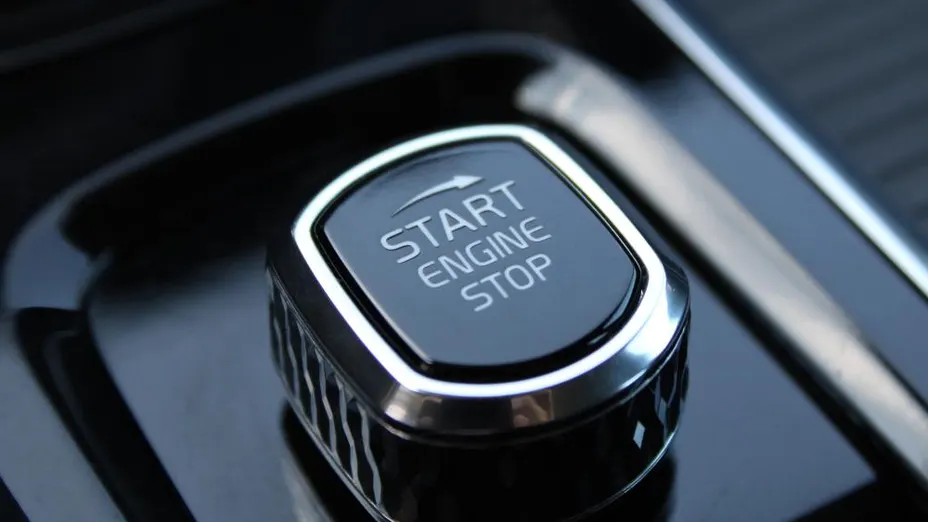 VOLVO V60 V60 B4 D Momentum Pro aut