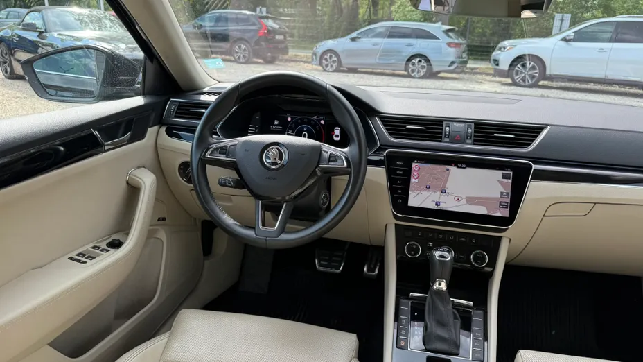 SKODA Superb Superb 2.0 TSI L&K DSG