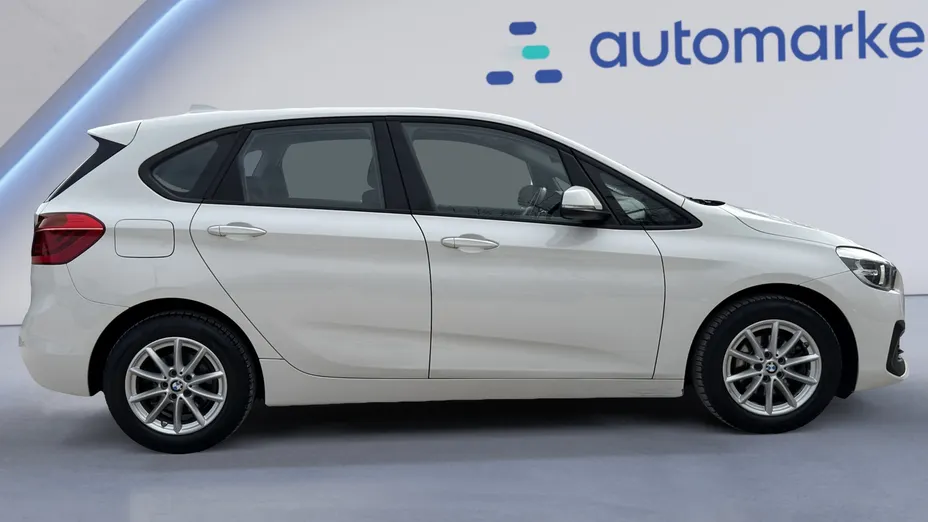 BMW Seria 2 216d aut