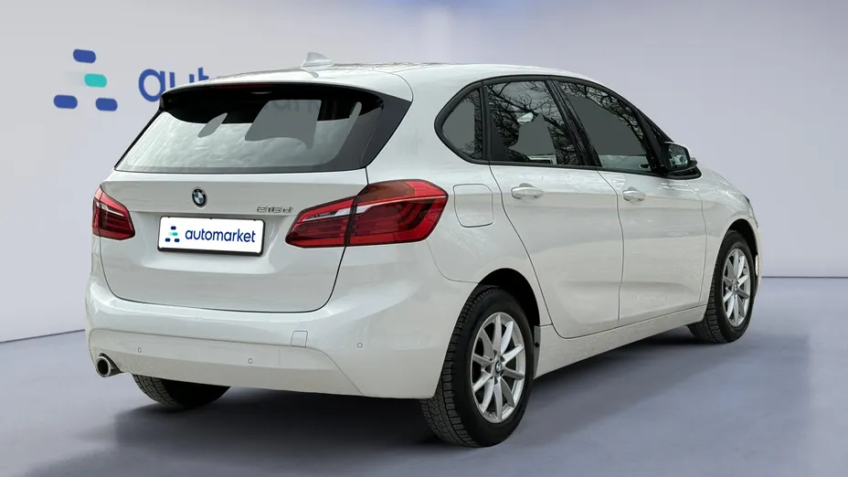 BMW Seria 2 216d aut