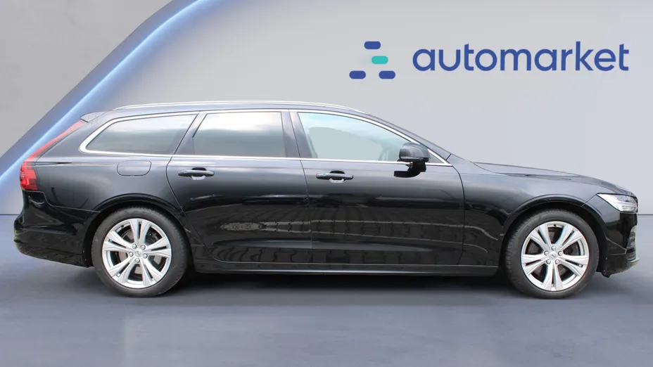 VOLVO V90 V90 B4 D AWD Momentum aut