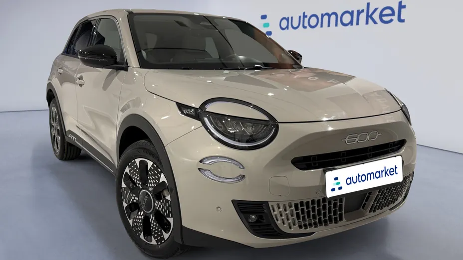 FIAT 600 600 1.2 Turbo Hybrid La Prima eDCT Nowy