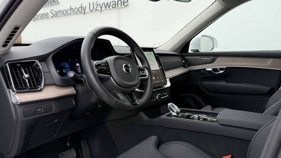 VOLVO XC90 XC90 B5 B AWD Plus Dark 7os aut