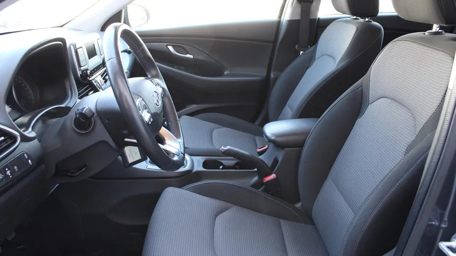 HYUNDAI i30 i30 1.5 DPI Modern